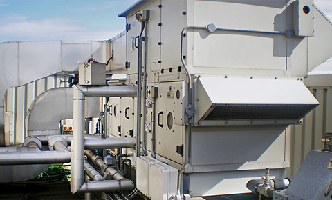 an air handling unit on the top of a building